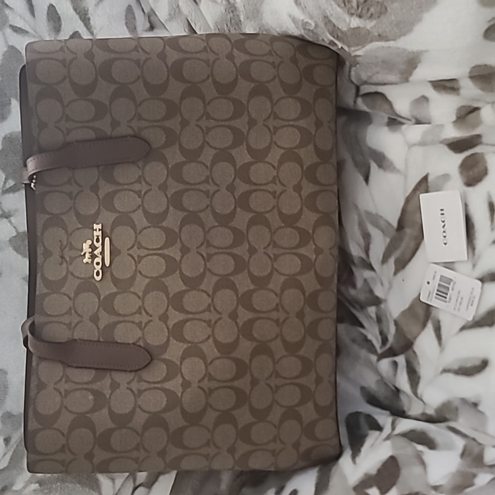 Coach Tatum carryall